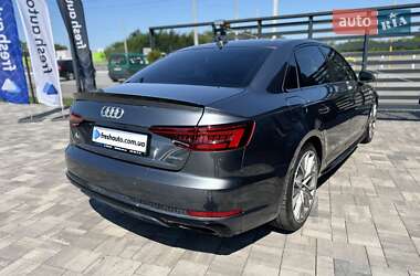 Седан Audi A4 2019 в 