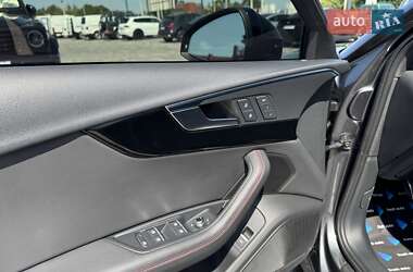 Седан Audi A4 2019 в 