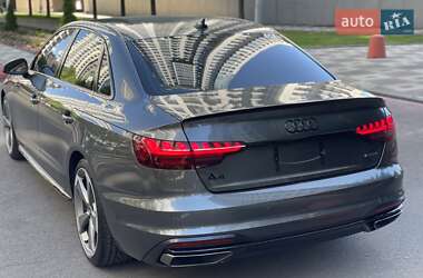 Седан Audi A4 2022 в 