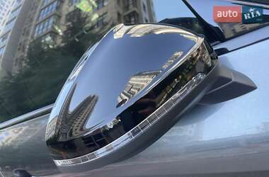 Седан Audi A4 2022 в 