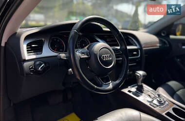 Седан Audi A4 2015 в 