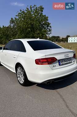 Седан Audi A4 2012 в 