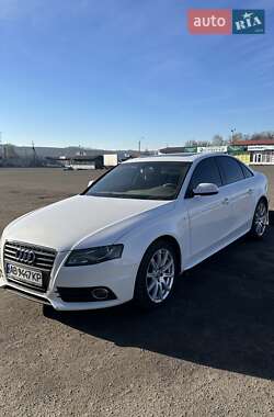 Седан Audi A4 2012 в Тульчине