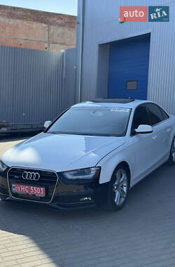 Седан Audi A4 2013 в 
