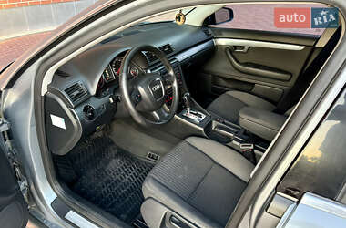 Седан Audi A4 2005 в 