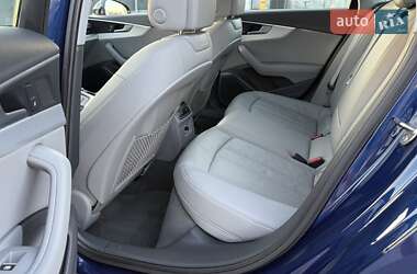 Седан Audi A4 2017 в 