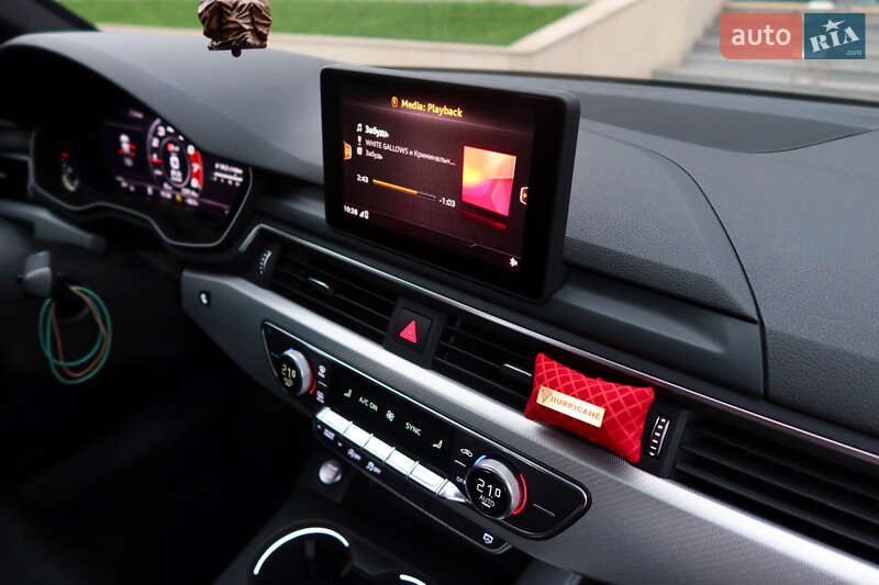Седан Audi A4 2017 в Днепре