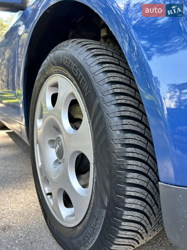 Универсал Audi A4 2002 в Чернигове