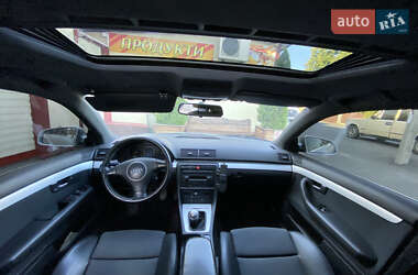 Седан Audi A4 2002 в 