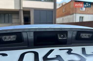 Седан Audi A4 2015 в 