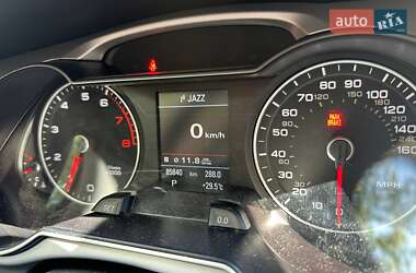 Седан Audi A4 2015 в 