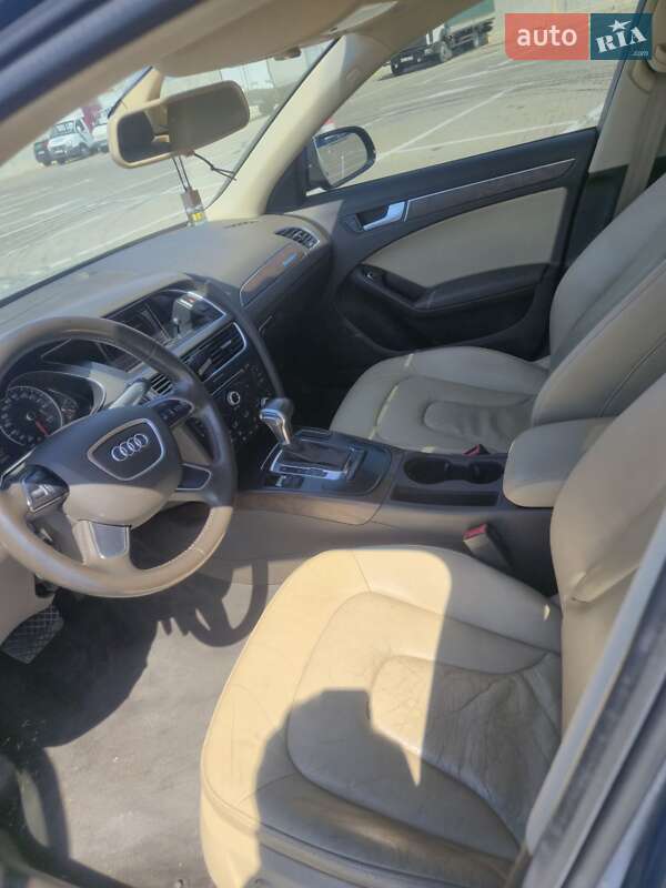 Седан Audi A4 2014 в Одесі