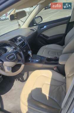Седан Audi A4 2014 в 