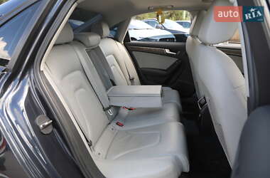 Седан Audi A4 2014 в 