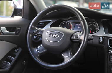Седан Audi A4 2014 в 