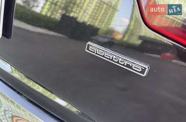 Седан Audi A4 2019 в 