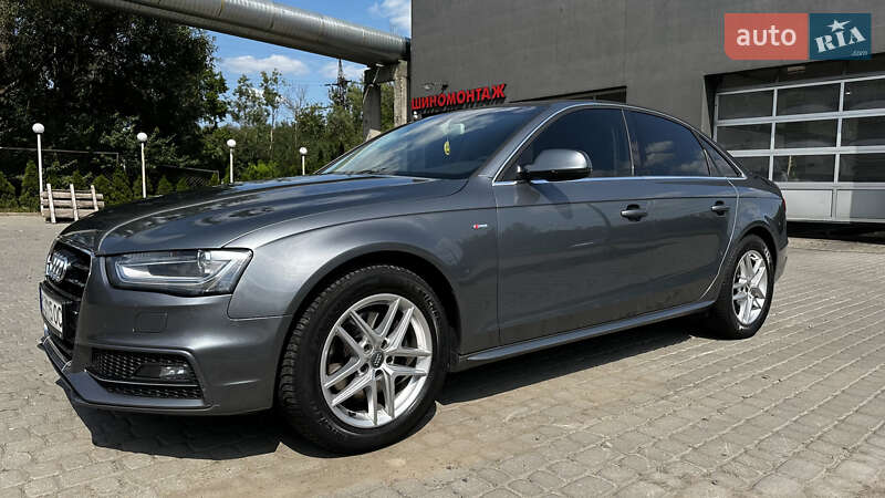 Седан Audi A4 2013 в Львові