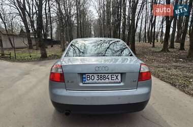 Седан Audi A4 2001 в 