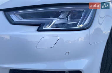 Седан Audi A4 2016 в 