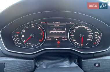 Седан Audi A4 2016 в 