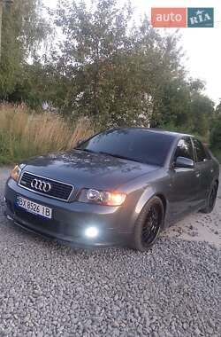 Седан Audi A4 2001 в 