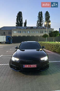 Седан Audi A4 2018 в 