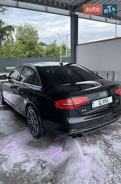 Седан Audi A4 2014 в 