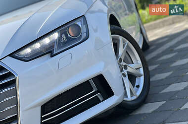 Седан Audi A4 2018 в 