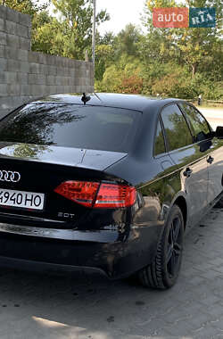 Седан Audi A4 2010 в 