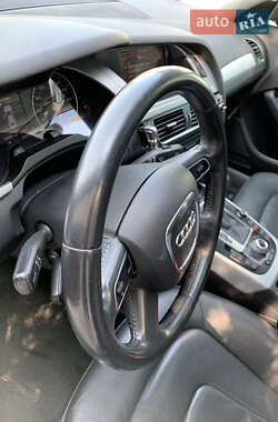 Седан Audi A4 2010 в 