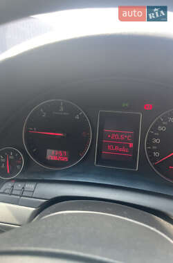 Универсал Audi A4 2002 в 