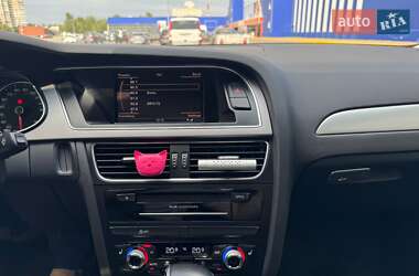 Седан Audi A4 2012 в 
