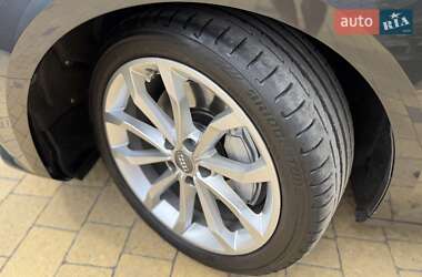 Седан Audi A4 2016 в 