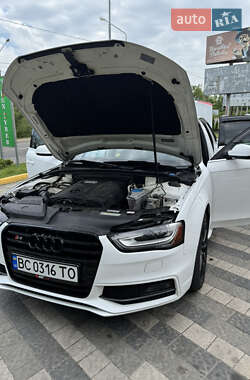 Седан Audi A4 2015 в 