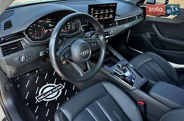 Седан Audi A4 2021 в 