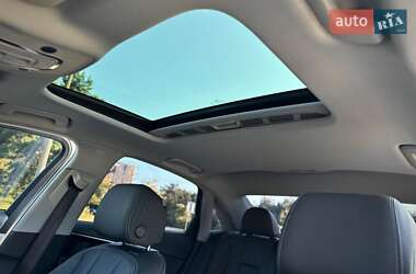 Седан Audi A4 2021 в 