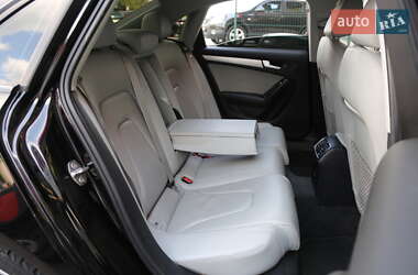 Седан Audi A4 2015 в 