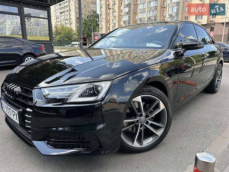 Audi A4 2019