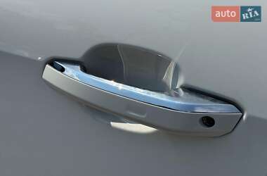 Седан Audi A4 2023 в 