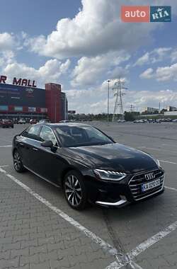 Седан Audi A4 2020 в 