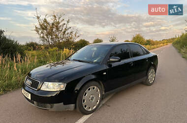 Седан Audi A4 2004 в 