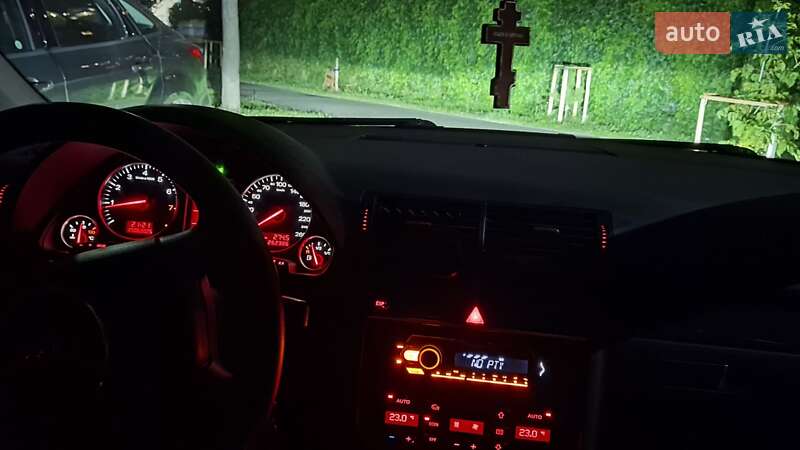 Универсал Audi A4 2004 в Киеве фото 7 Универсал Audi A4 2004 в Киеве