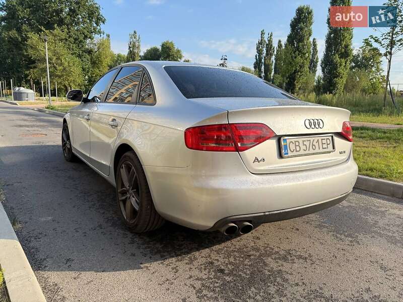 Седан Audi A4 2008 в Чернигове