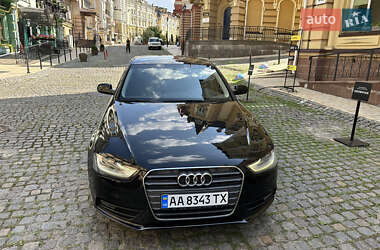 Седан Audi A4 2012 в 