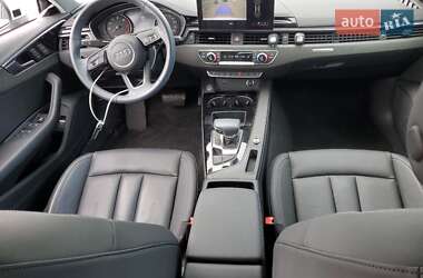 Седан Audi A4 2021 в 