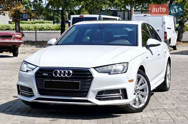 Седан Audi A4 2018 в Дніпрі