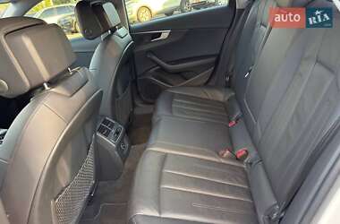 Седан Audi A4 2017 в 