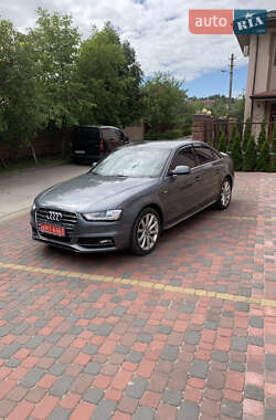 Седан Audi A4 2014 в 