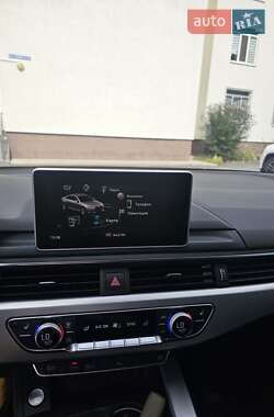 Седан Audi A4 2015 в 