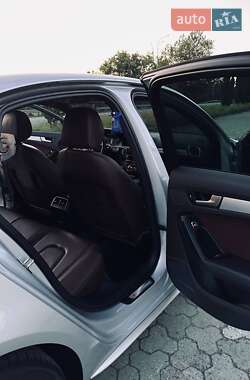 Седан Audi A4 2014 в 